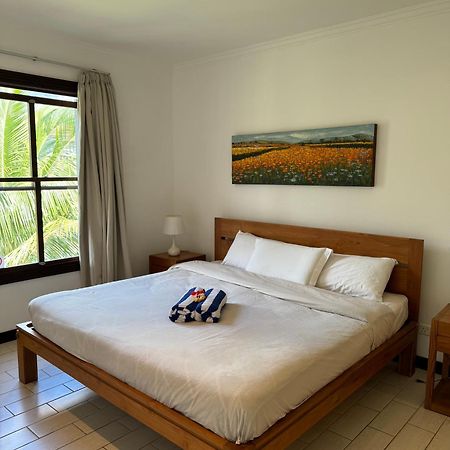 Eden Island Luxury Apartment - White Sand Екстер'єр фото